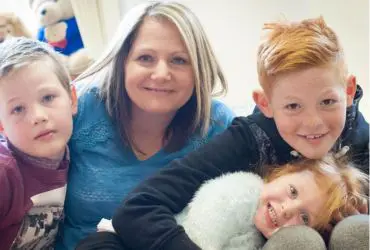 Talking about a new relationship Woman with three children - talking about a new relationship